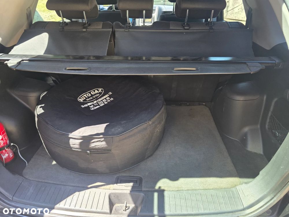 Kia Sportage 2.0 Expedition + - 6