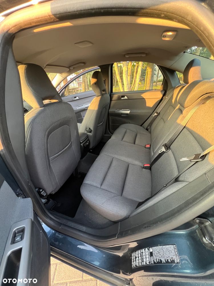 Volvo S40 1.8 - 9