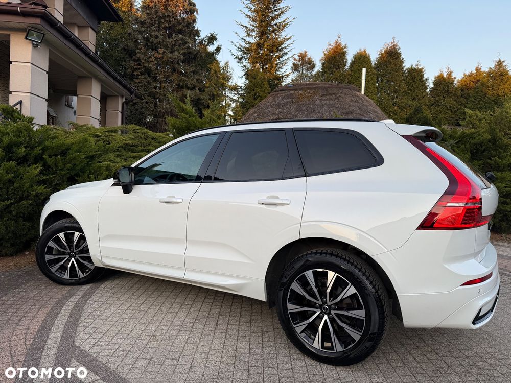 Volvo XC 60 B4 D Ultimate Dark - 21