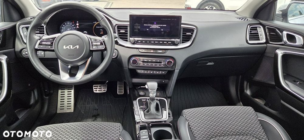 Kia Ceed 1.5 T-GDI L DCT - 11