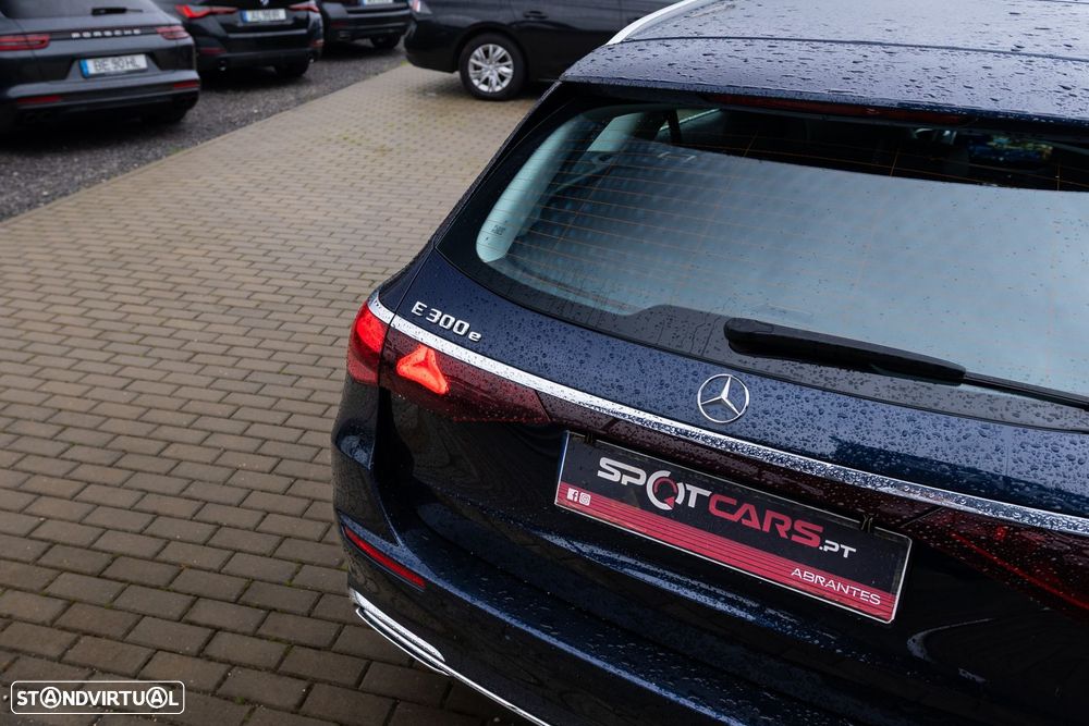 Mercedes-Benz E 300 - 7