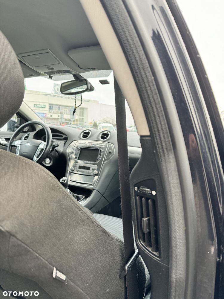 Ford Mondeo 2.0 TDCi Titanium X - 12