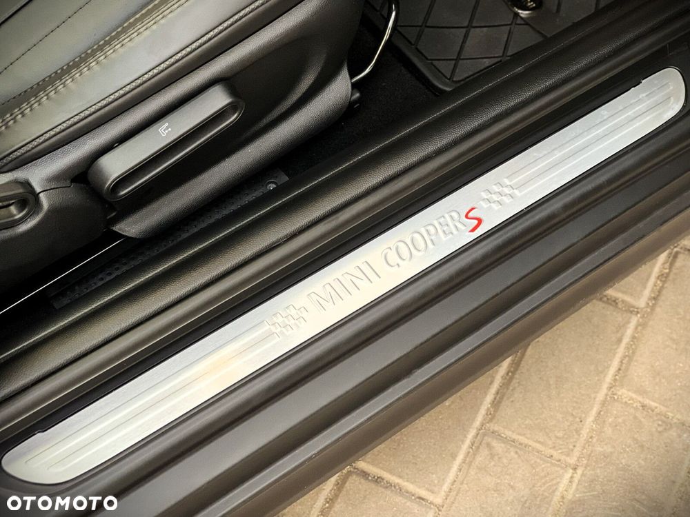 MINI Cooper - 25