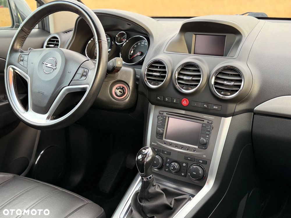 Opel Antara - 16