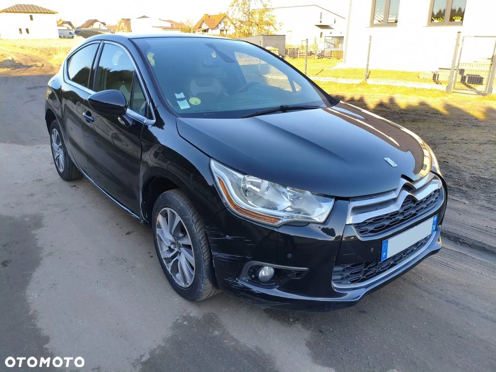 Citroën DS4 2.0 BlueHDi SoChic S&S - 3