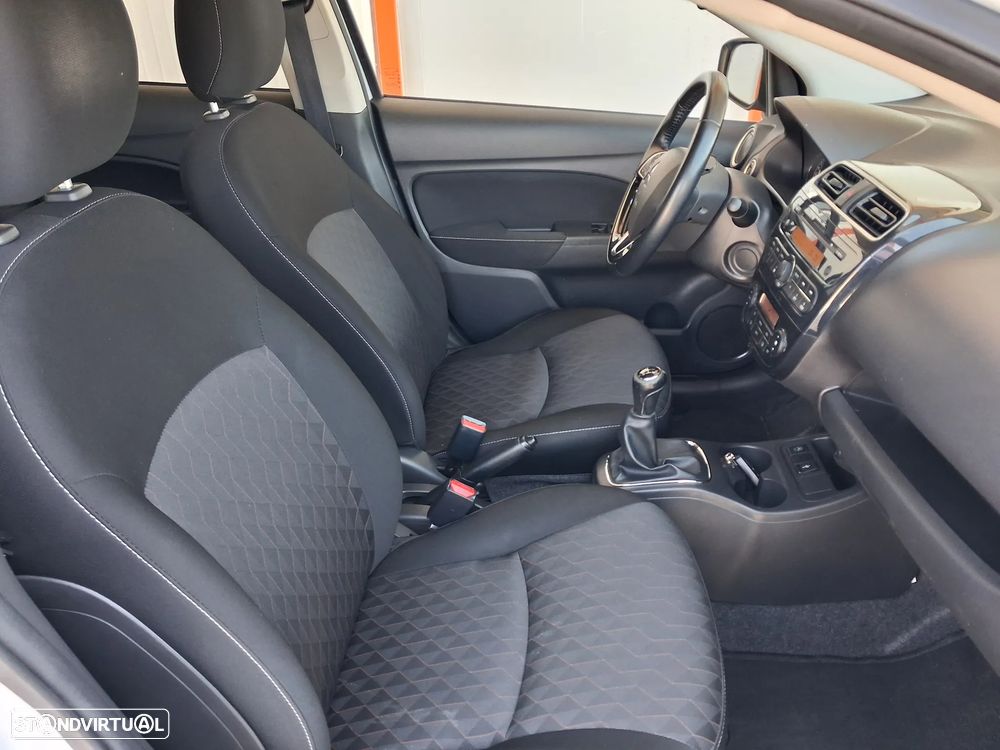 Mitsubishi Space Star 1.2 Intense - 22