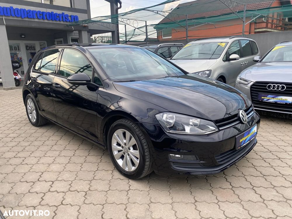 Volkswagen Golf - 9