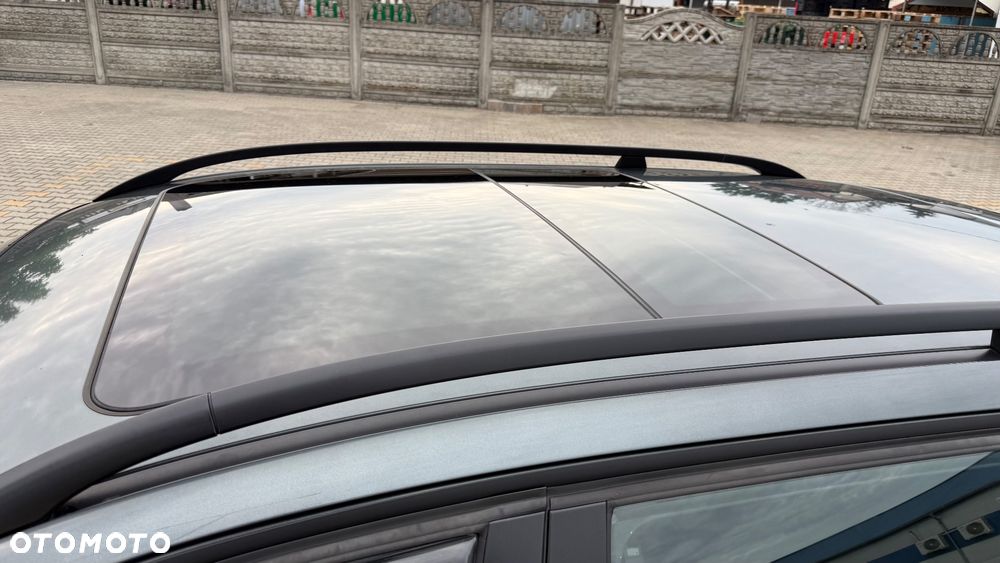BMW Seria 3 318i - 8
