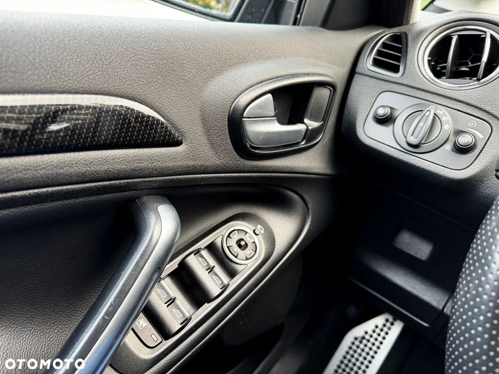 Ford S-Max - 23