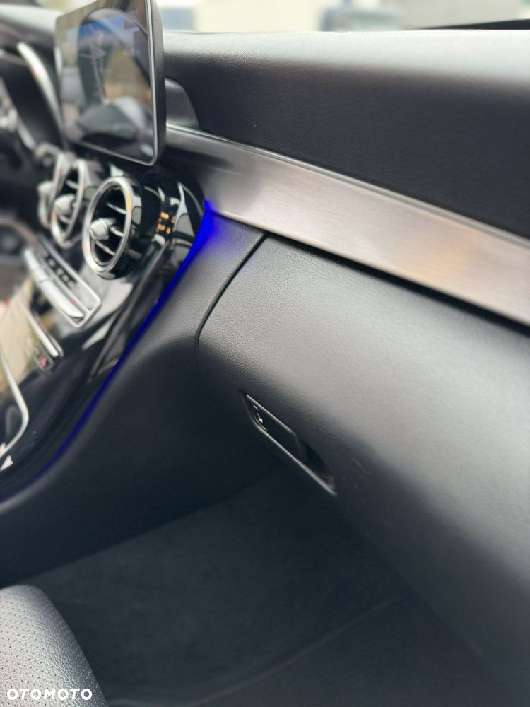 Mercedes-Benz Klasa C - 31