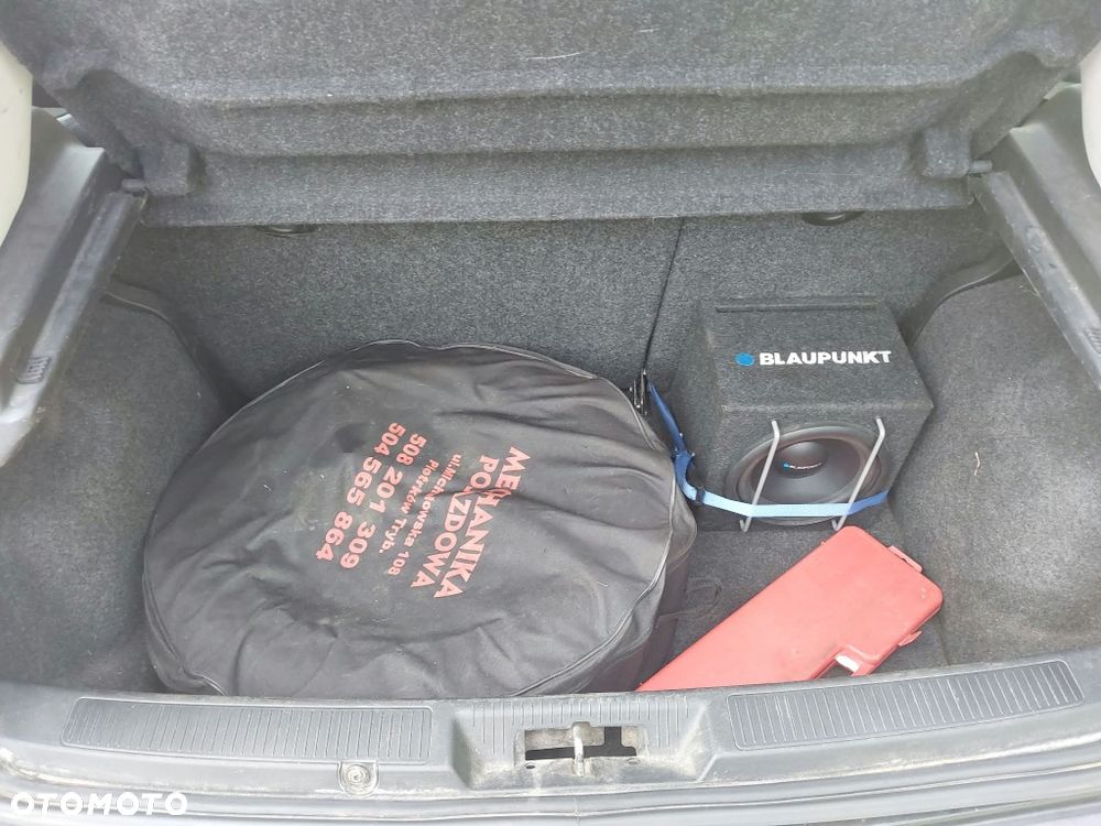 Fiat Grande Punto - 13