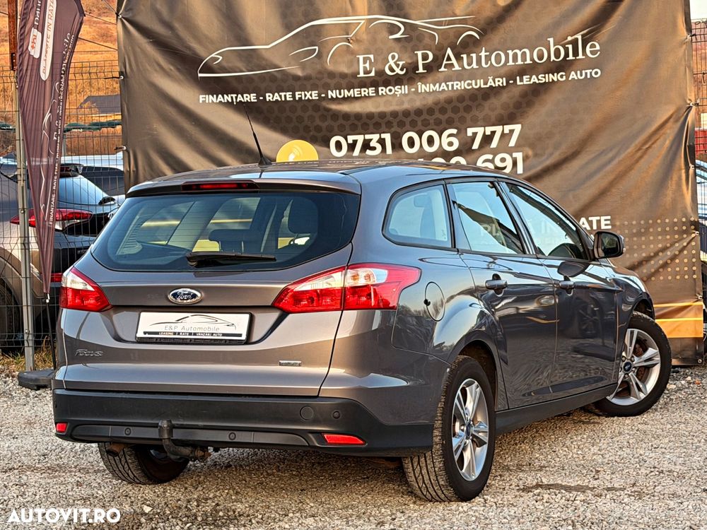Ford Focus 1.0 EcoBoost Titanium - 11
