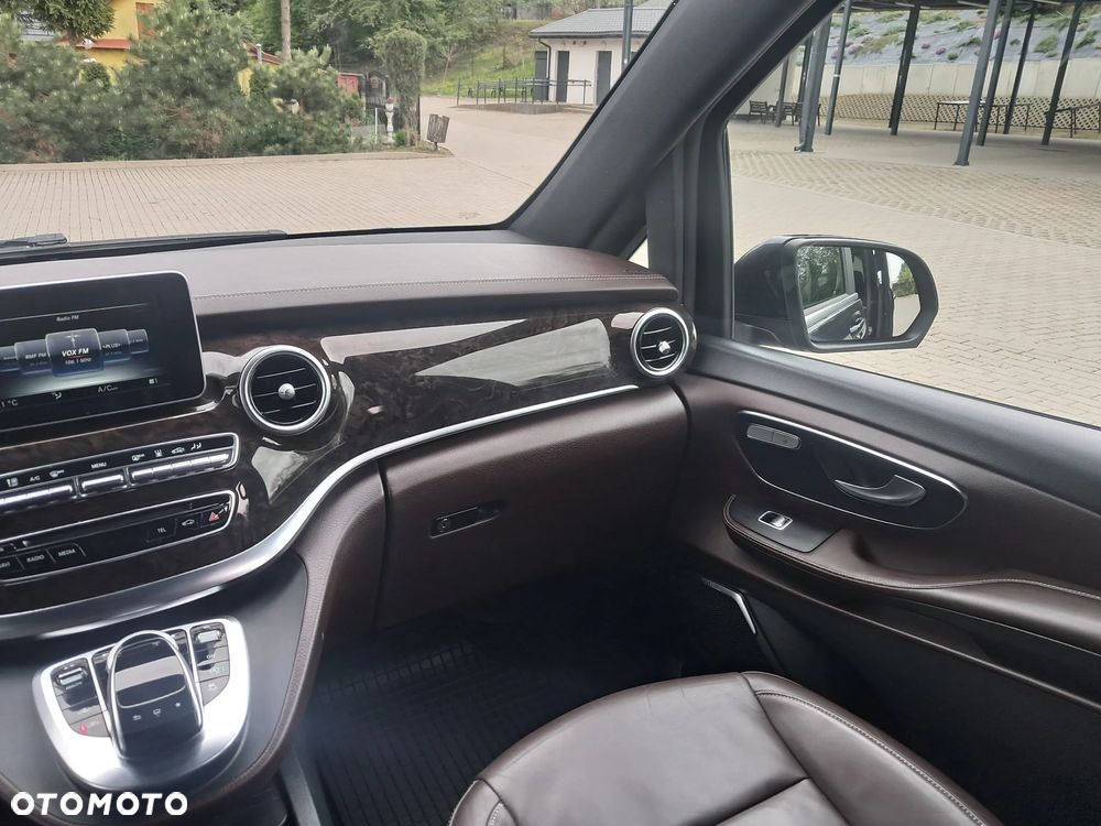 Mercedes-Benz Klasa V 250 (BlueTEC) d Avantgarde 7G-Tronic (ekstra d³) - 36