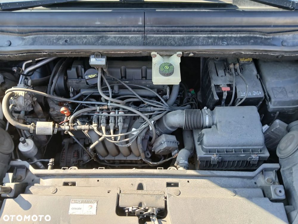 citroen C4 picasso EZWD silnik 1.8 16V EW7A skrzynia BVM5 napęd sanki belka wahacz wahacze zacisk - 3