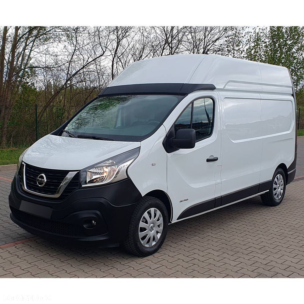 Nissan NV300 - 1