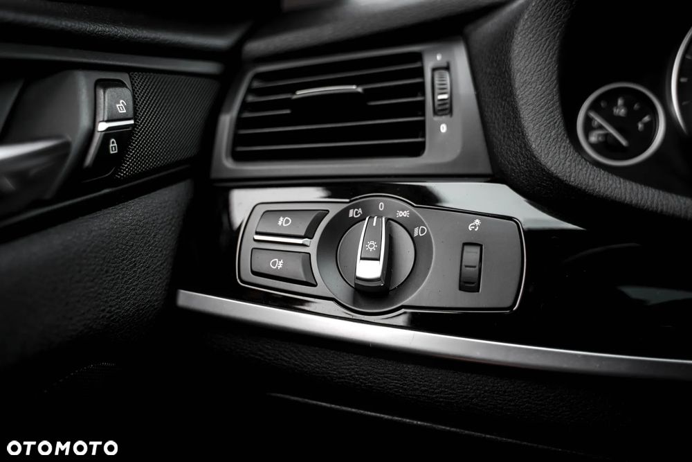 BMW X4 xDrive28i xLine - 30