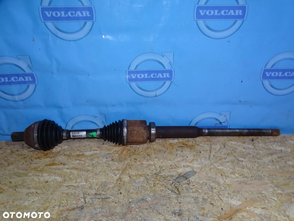 PÓŁOŚ PRAWA VOLVO S80,V70 AUT AWD 2.4 D4 D5 T6 31367548 - 1