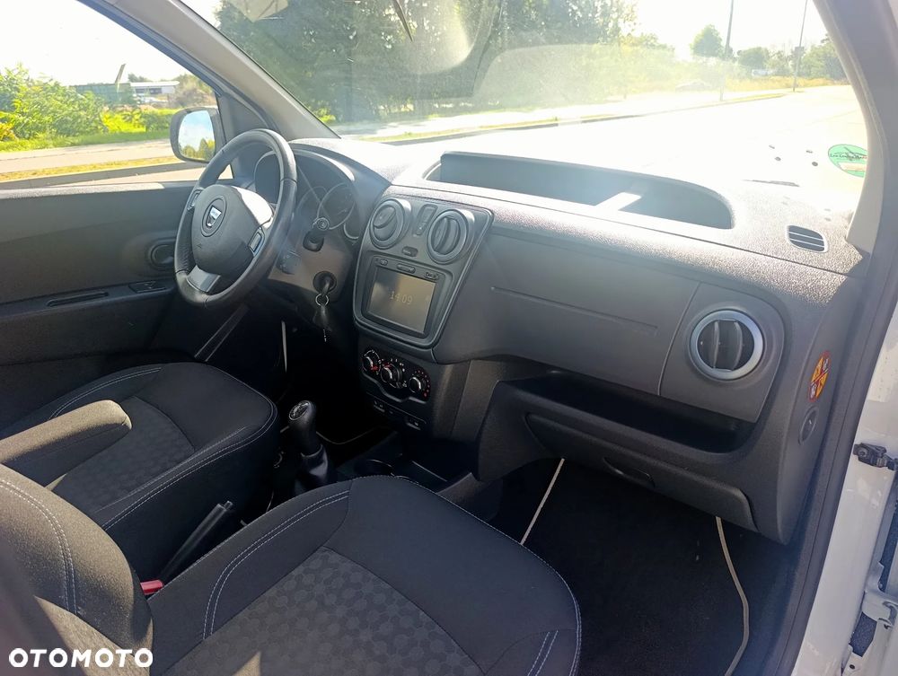 Dacia Dokker TCe 115 Stepway - 12