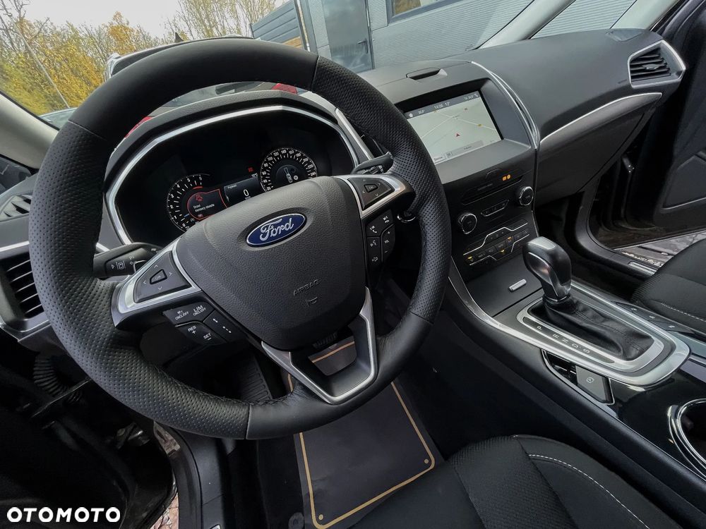 Ford S-Max 2.0 TDCi Titanium PowerShift - 29