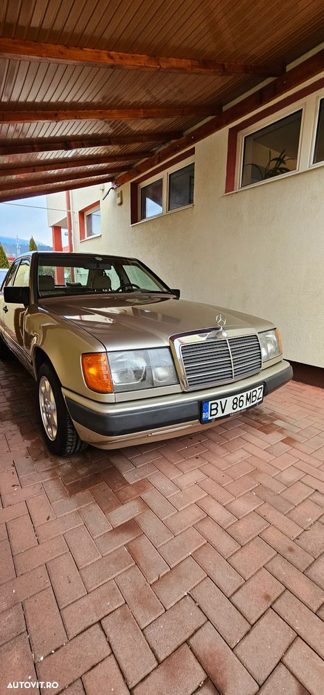 Mercedes-Benz W124 - 13