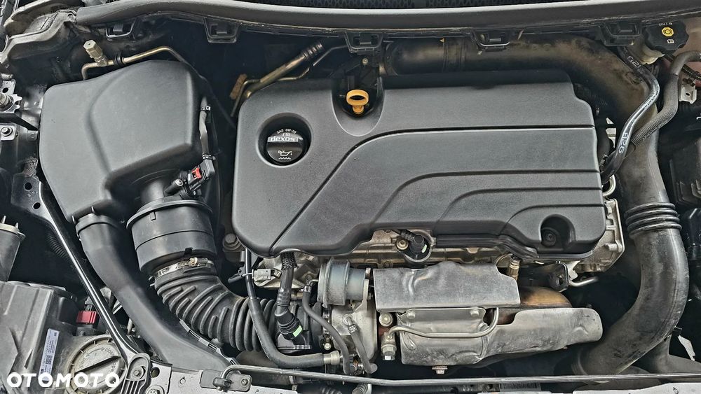 Opel Astra 1.4 Turbo Start/Stop 120 Jahre - 24