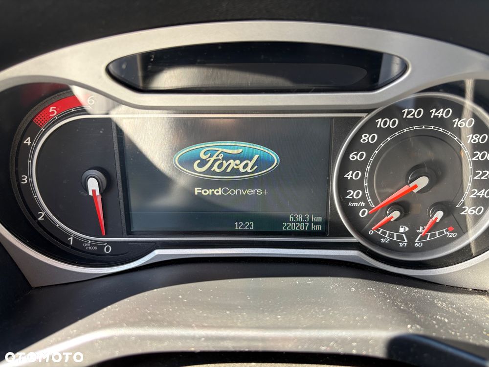 Ford Mondeo - 20