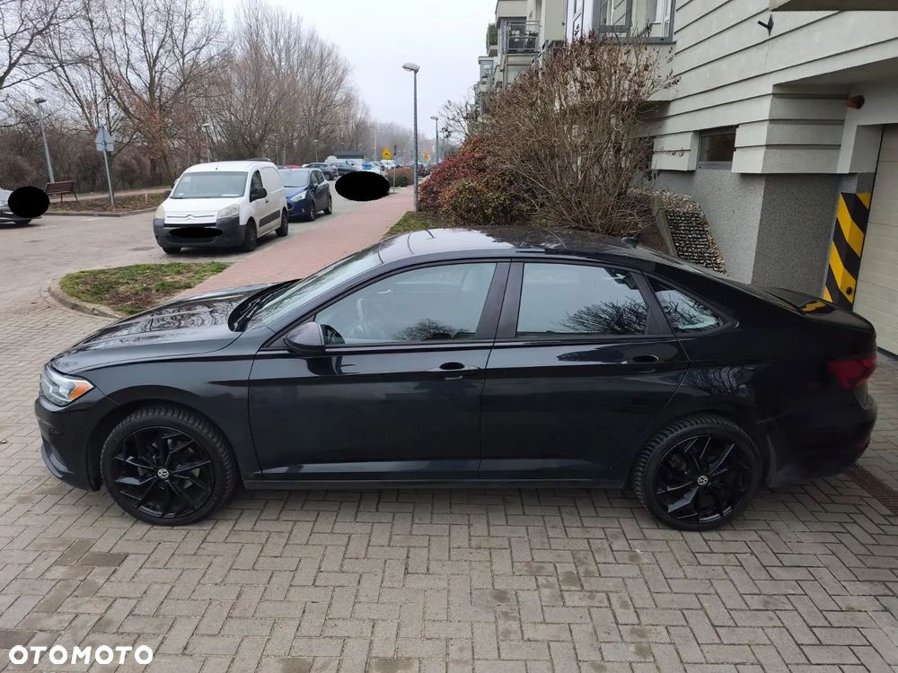 Volkswagen Jetta - 6