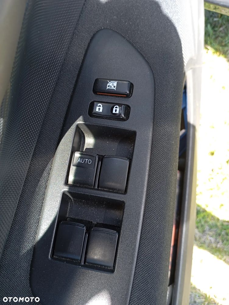 Toyota Auris 1.6 VVT-i Sol - 16
