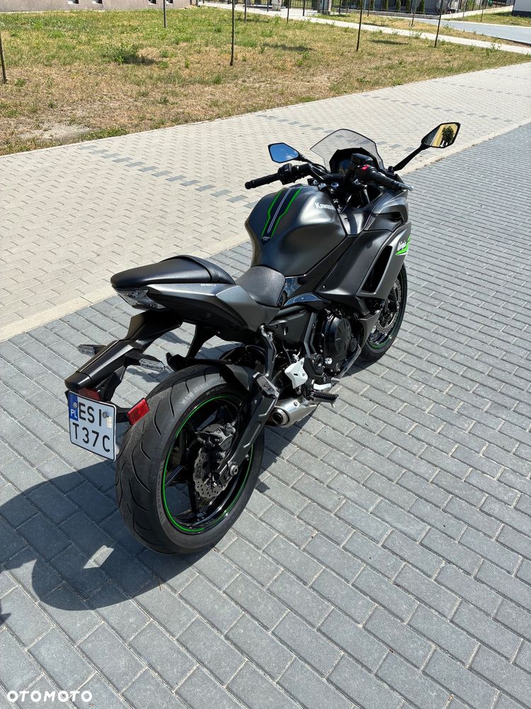 Kawasaki Ninja - 6