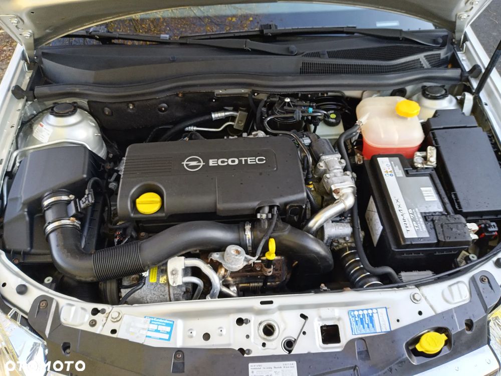 Opel Astra 1.7 CDTI Caravan DPF Edition - 11