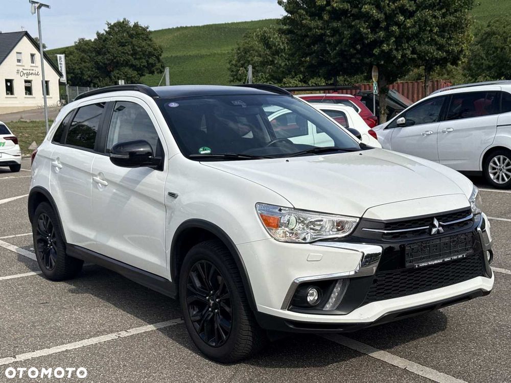 Mitsubishi ASX 1.6 Intense Plus Navi Blue Edition - 1