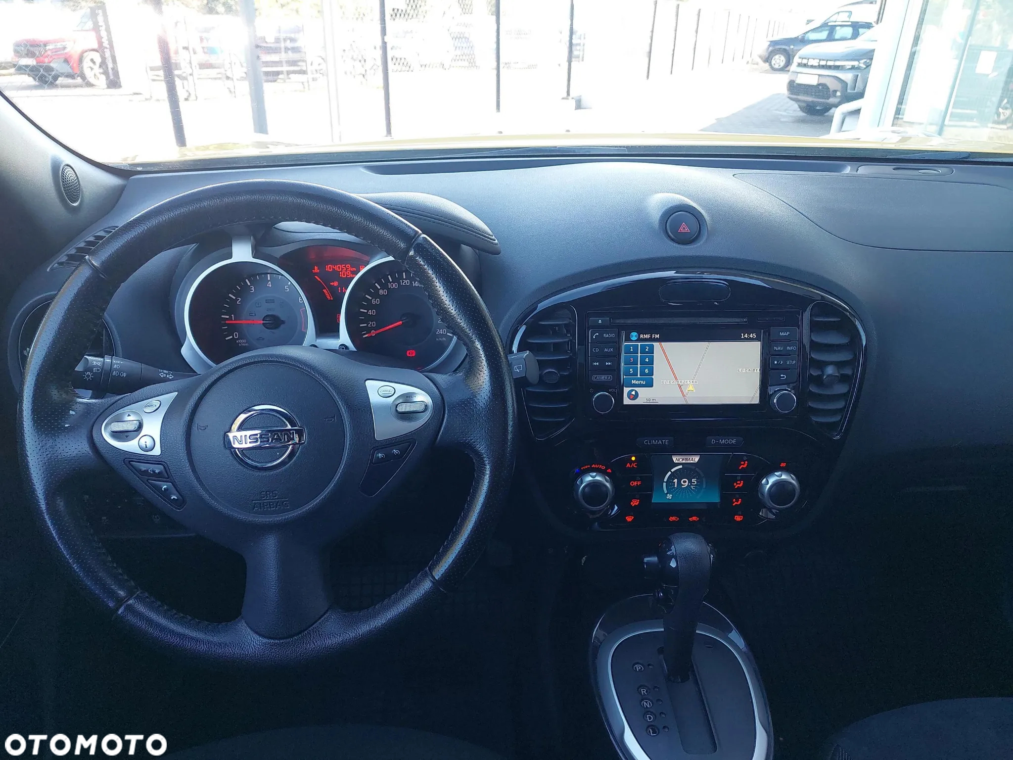 Nissan Juke 1.6 N-Connecta Xtronic EU6 - 13