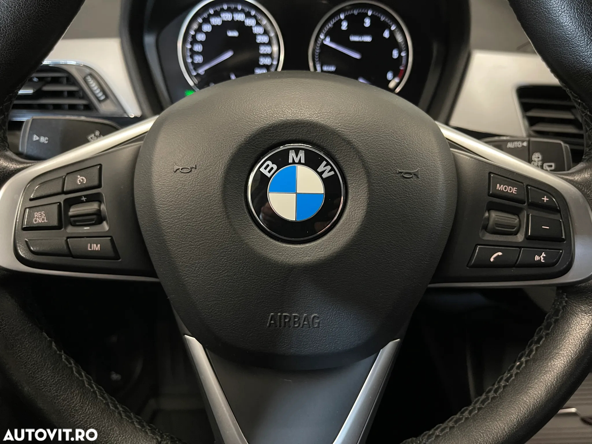 BMW X1 - 19
