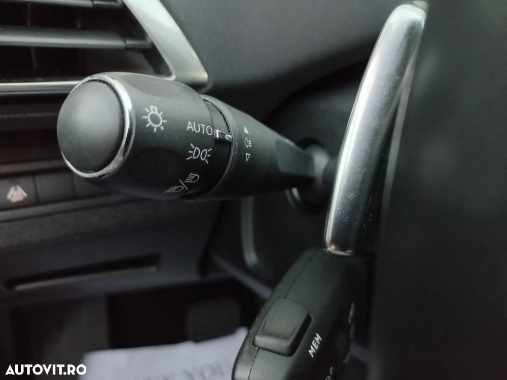 Peugeot 5008 BlueHDI 130 EAT8 Allure Business-Paket - 17