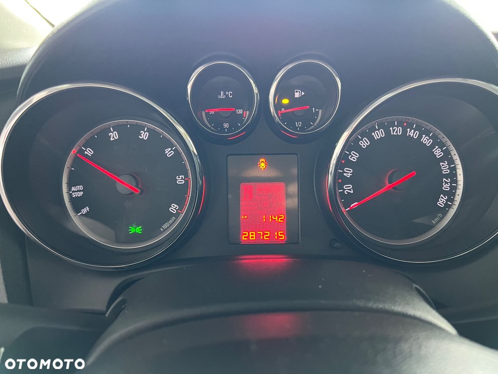 Opel Astra - 14