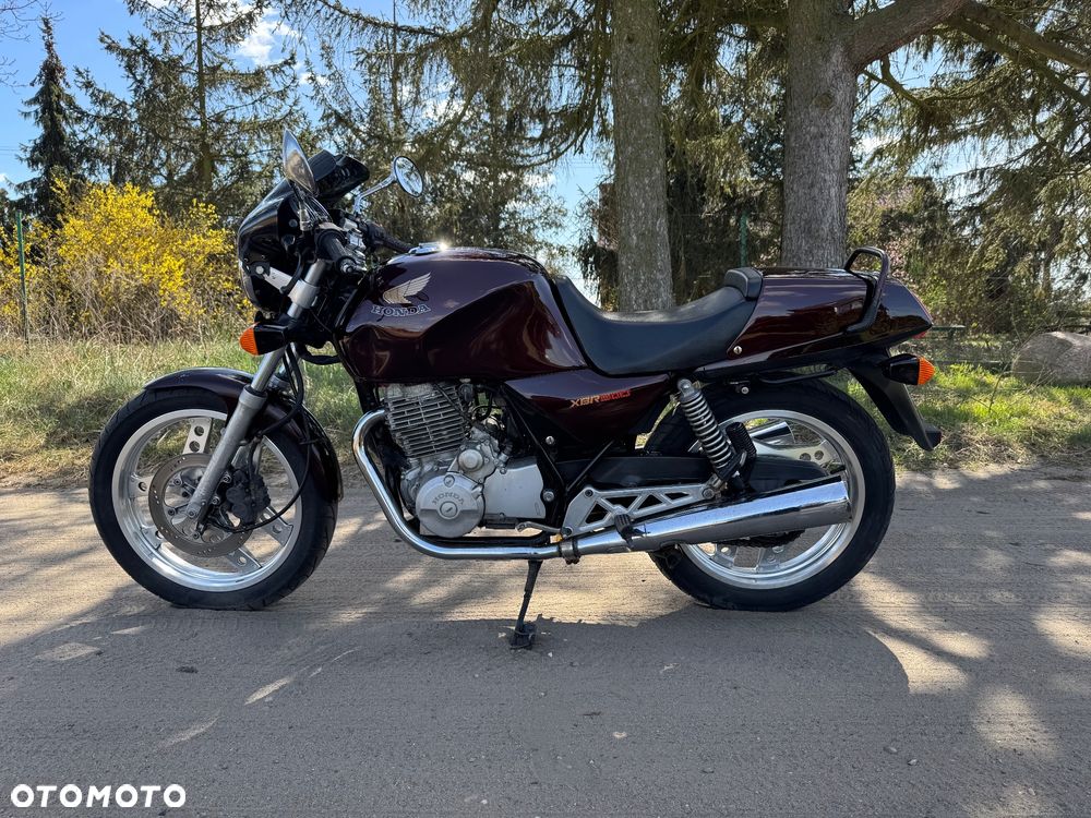 Honda XBR - 12