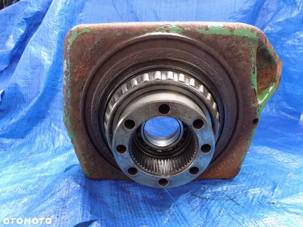 zwrotnica lewa lh APL2035 940509b john deere 6300 6100 6200 6400 - 2