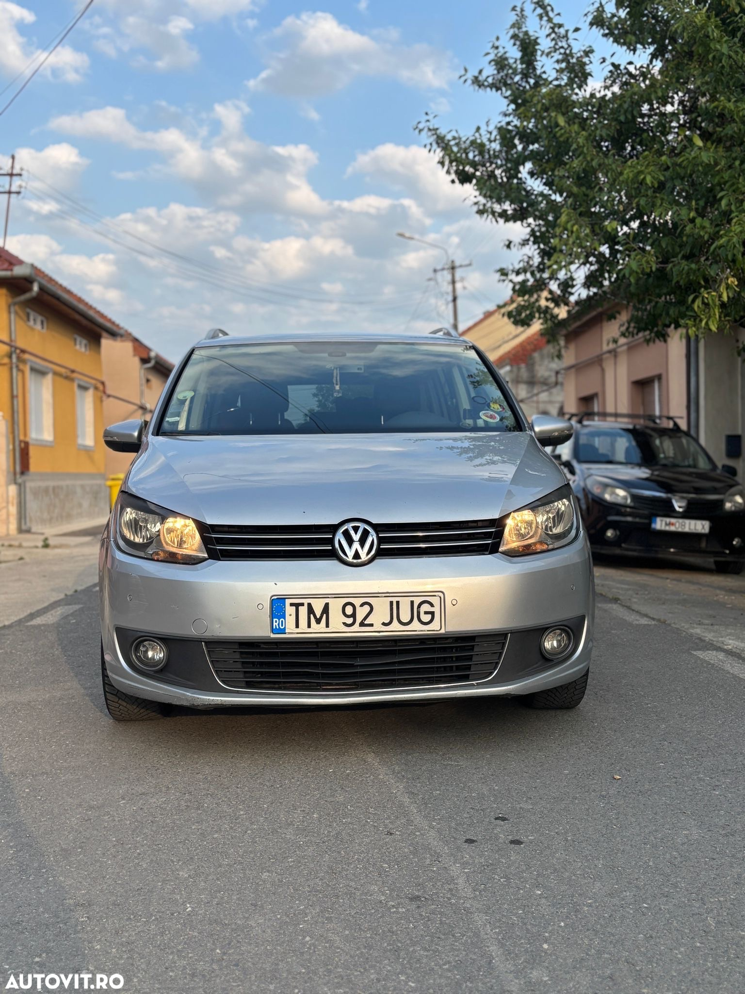 Volkswagen Touran - 7