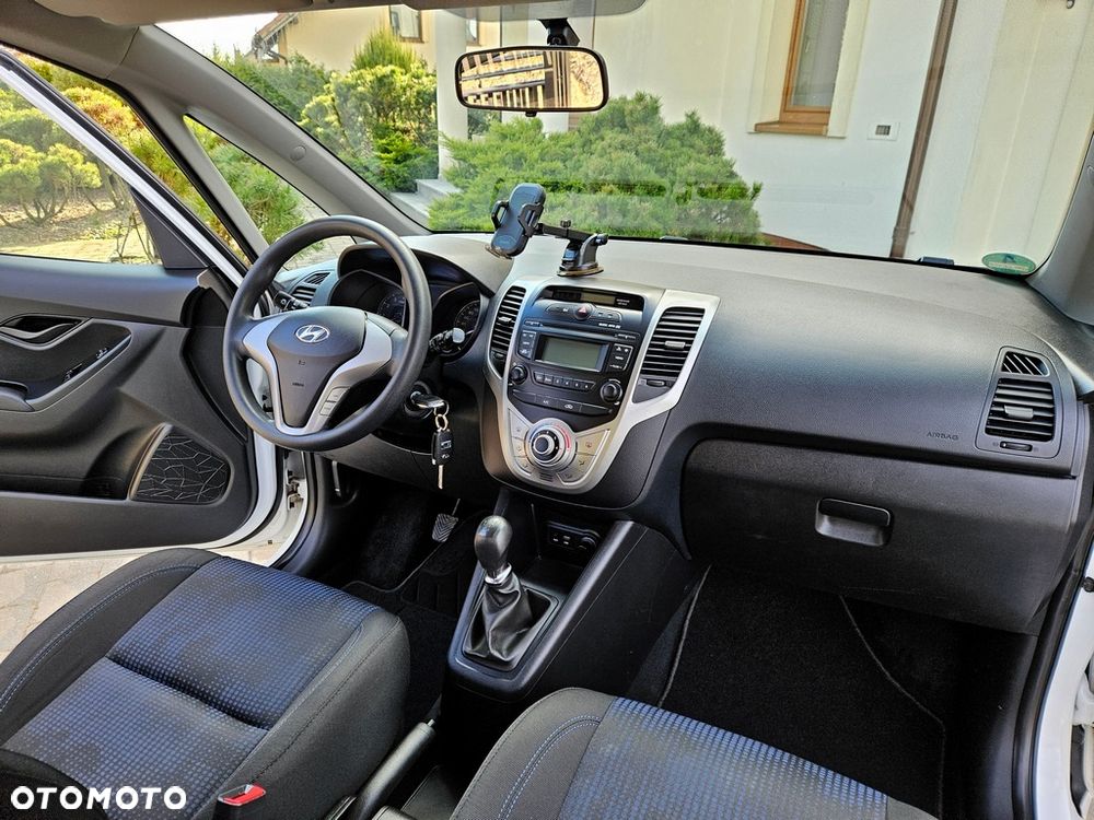Hyundai ix20 - 12