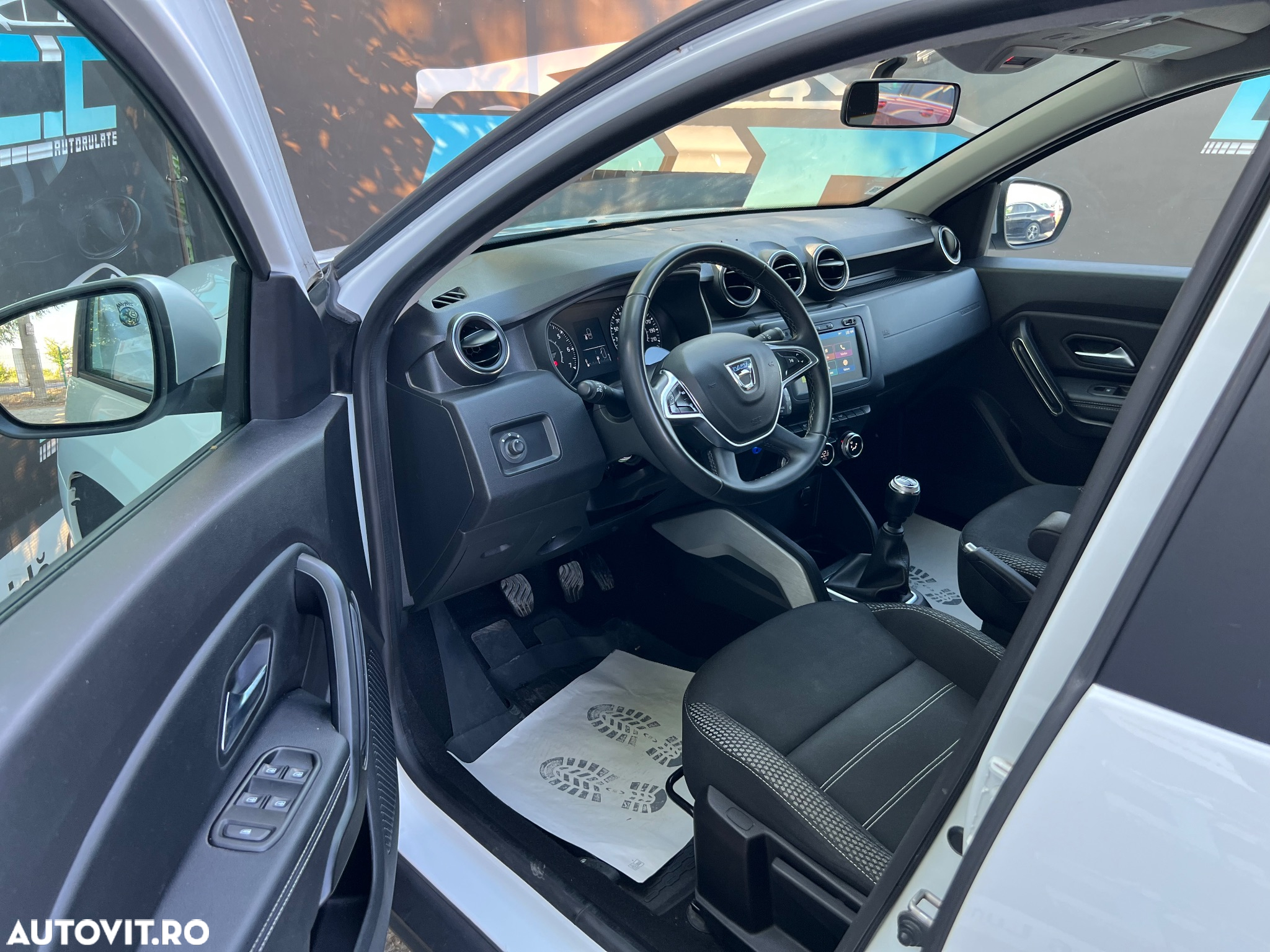 Dacia Duster 1.5 Blue dCi Prestige - 13