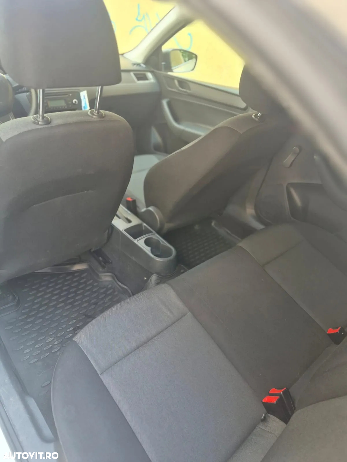 Skoda RAPID 1.6 TDI Active - 11