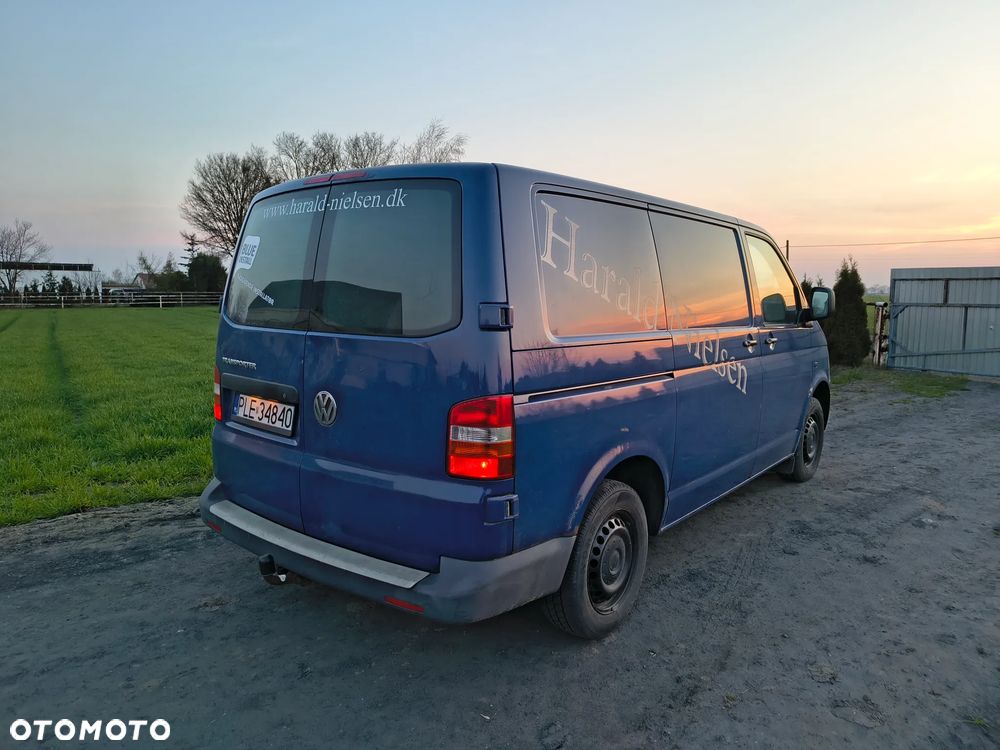 Volkswagen Transporter - 8