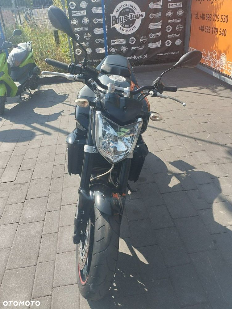 Yamaha FZ - 6