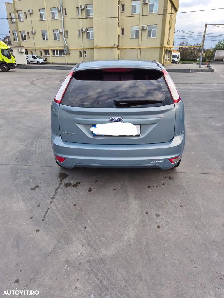 Ford Focus 1.6 Trend - 2