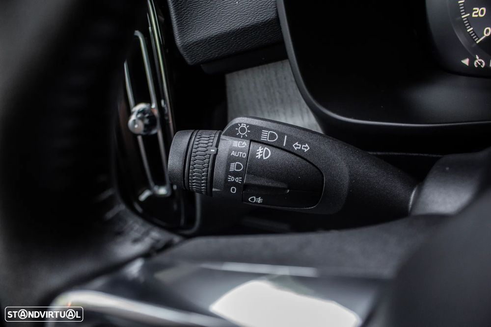 Volvo XC 40 1.5 T5 PHEV Inscription - 16