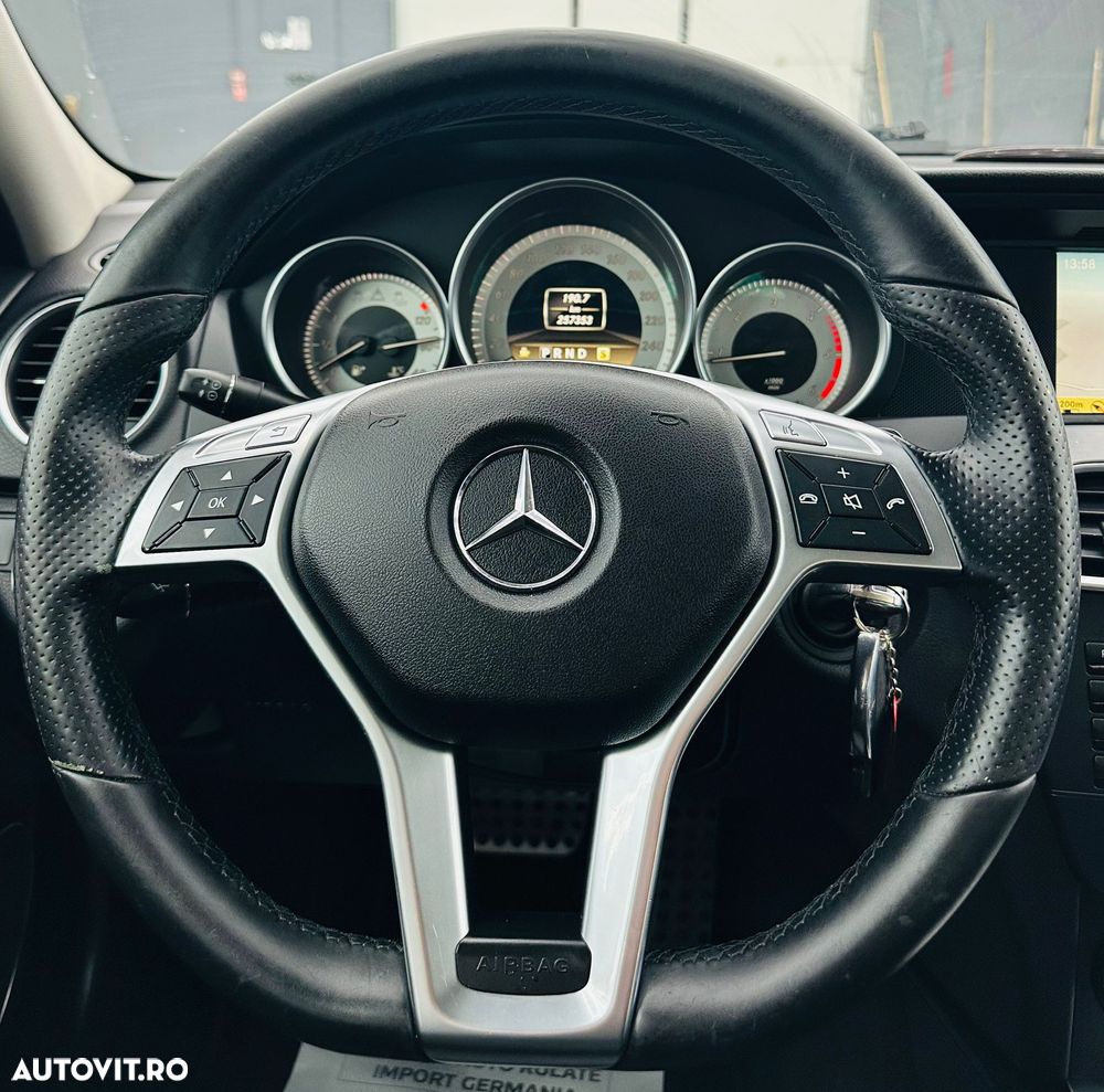 Mercedes-Benz C 200 CDI DPF Automatik BlueEFFICIENCY Special Edition - 32