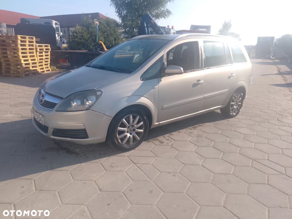 Opel Zafira 1.9 CDTI Elegance - 1