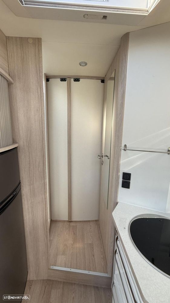 Rapido Serie 6F 696 FF 50 anos c.central e basculante - 43