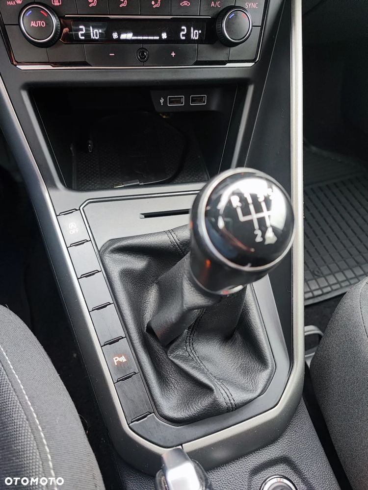 Volkswagen Polo 1.0 Comfortline - 14