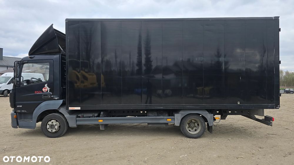 Mercedes-Benz ATEGO 816 Kontener Meblowóz Resor 3 fotele ,Opony dobry stan. - 9